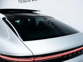 Porsche Panamera (0) thumbnail 18