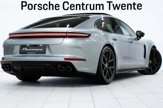 Porsche Panamera (2026) thumbnail 3