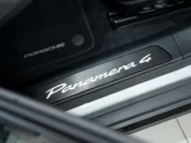 Porsche Panamera (0) thumbnail 23