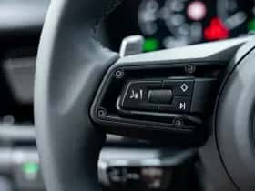 Porsche Panamera (0) thumbnail 34