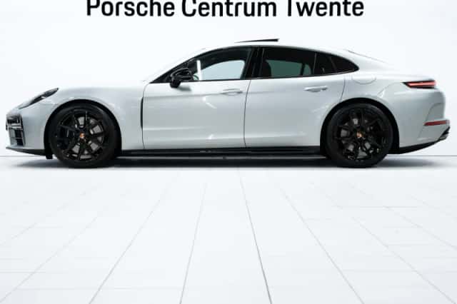 Porsche Panamera (2026) thumbnail 5