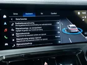 Porsche Panamera (0) thumbnail 43