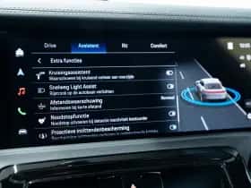 Porsche Panamera (0) thumbnail 44