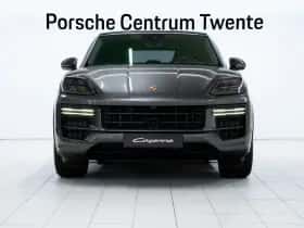 Porsche Cayenne (2025) thumbnail 2