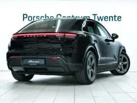 Porsche Macan (2026) thumbnail 3