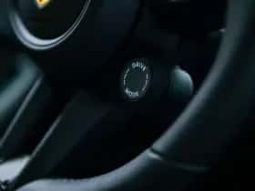 Porsche Macan (2026) thumbnail 24