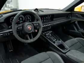 Porsche 911 (2025) thumbnail 23
