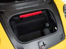 Porsche 911 (2025) thumbnail 51
