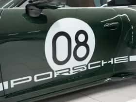 Porsche 911 (2023) thumbnail 17