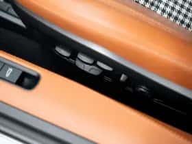 Porsche 911 (2023) thumbnail 27
