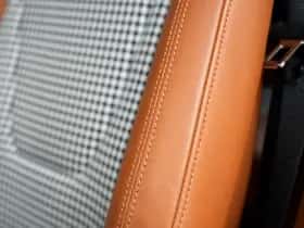Porsche 911 (2023) thumbnail 28