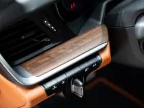 Porsche 911 (2023) thumbnail 36