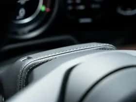 Porsche 911 (2023) thumbnail 38