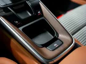 Porsche 911 (2023) thumbnail 58