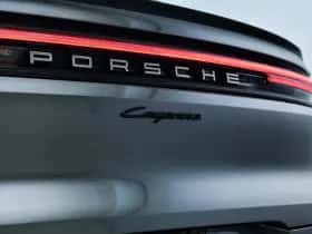 Porsche Cayenne (2023) thumbnail 12