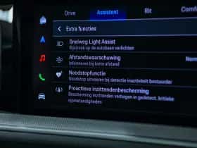Porsche Cayenne (2023) thumbnail 34