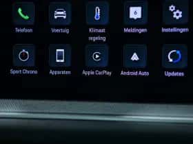 Porsche Cayenne (2023) thumbnail 36