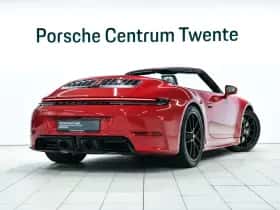 Porsche 911 (2025) thumbnail 3
