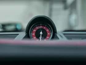 Porsche 911 (2025) thumbnail 30