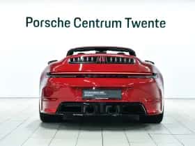 Porsche 911 (2025) thumbnail 4