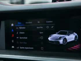 Porsche 911 (2025) thumbnail 31