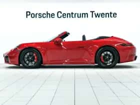 Porsche 911 (2025) thumbnail 5