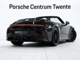 Porsche 911 (2024) thumbnail 3