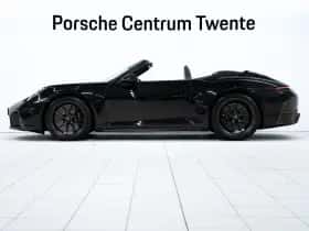 Porsche 911 (2024) thumbnail 5