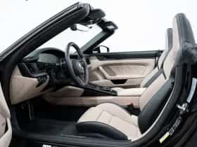 Porsche 911 (2024) thumbnail 8
