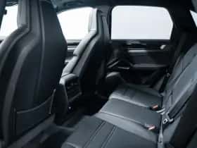 Porsche Cayenne (0) thumbnail 32