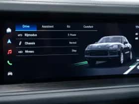 Porsche Cayenne (0) thumbnail 45