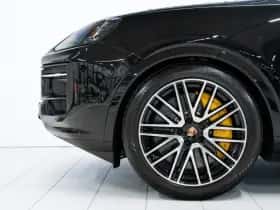 Porsche Cayenne (0) thumbnail 6