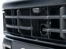 Porsche Cayenne (0) thumbnail 10