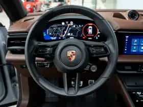 Porsche Macan (2024) thumbnail 22