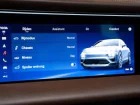 Porsche Macan (2024) thumbnail 42