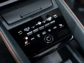 Porsche Macan (2024) thumbnail 46