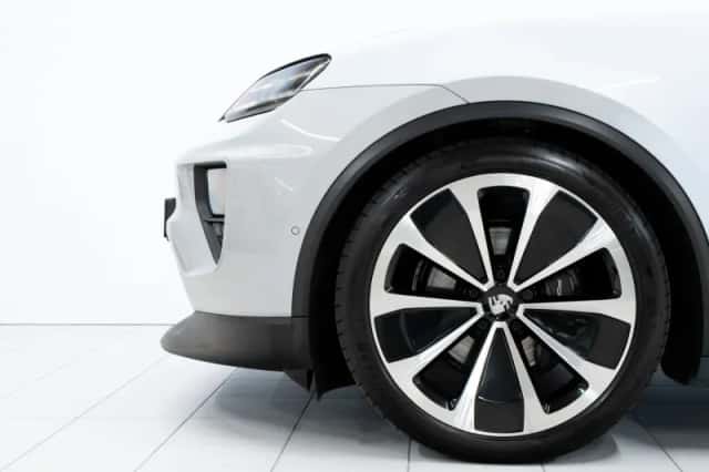 Porsche Macan (2024) thumbnail 6