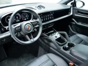 Porsche Cayenne (2025) thumbnail 21