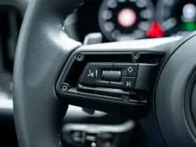 Porsche Cayenne (2025) thumbnail 34