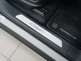 Porsche Cayenne (2023) thumbnail 26
