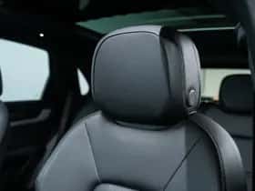 Porsche Cayenne (2023) thumbnail 29