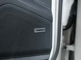 Porsche Cayenne (2023) thumbnail 32