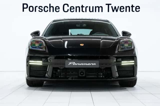 Porsche Panamera (2026) thumbnail 2
