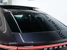 Porsche Panamera (0) thumbnail 18