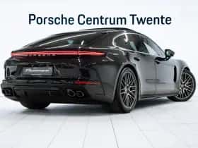 Porsche Panamera (0) thumbnail 3