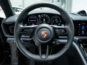 Porsche Panamera (0) thumbnail 22