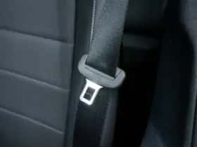 Porsche Panamera (0) thumbnail 25