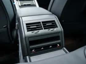 Porsche Panamera (0) thumbnail 32