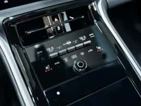 Porsche Panamera (0) thumbnail 47