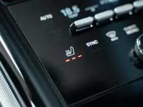 Porsche Panamera (0) thumbnail 48